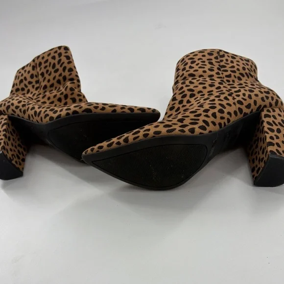 Bamboo Women’s Leopard Print Ankle Booties Heels Pointed Toe Side Zip Size 7 - Picture 6 of 8